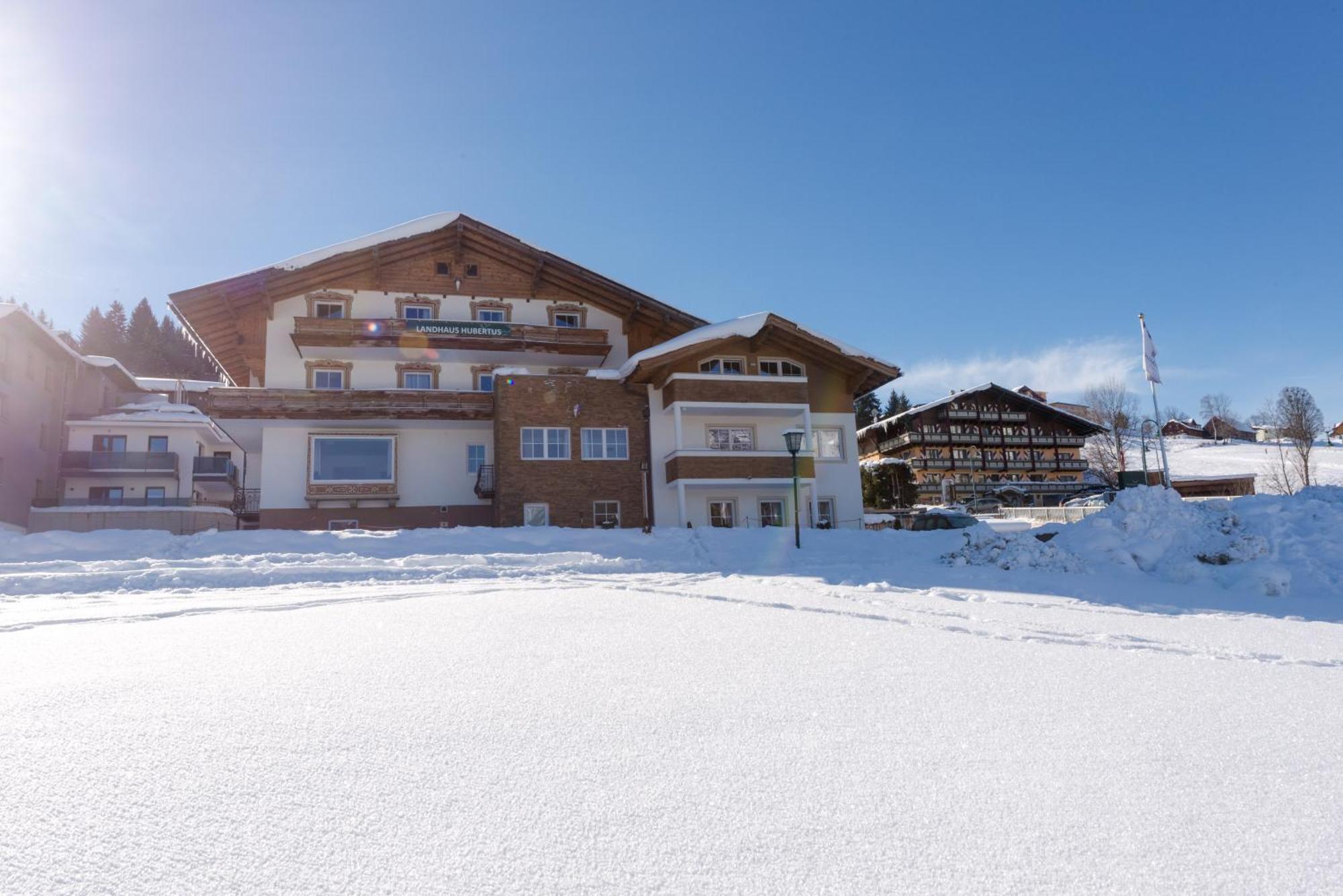 Appartements Landhaus Hubertus Wellness & Breakfast Schladming Extérieur photo