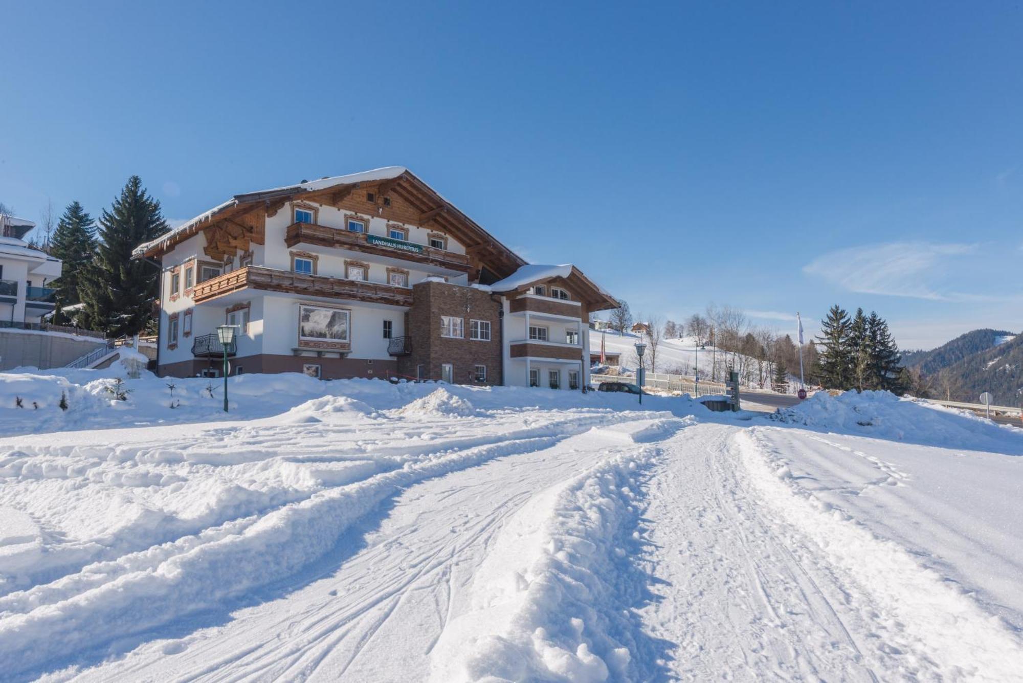 Appartements Landhaus Hubertus Wellness & Breakfast Schladming Extérieur photo